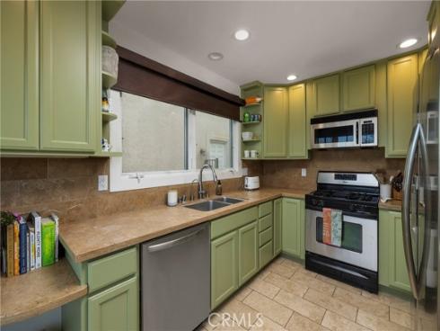 203  8th st  , Newport Beach, CA