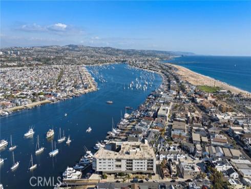 310  Fernando  303  Street, Newport Beach, CA