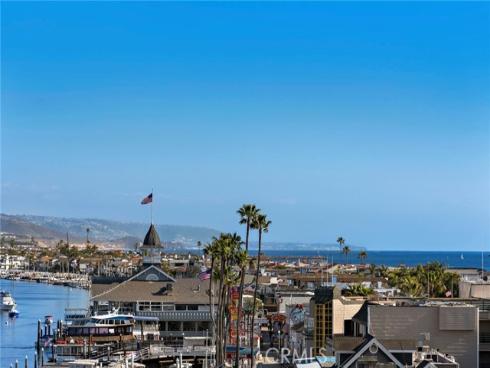 310  Fernando  303  Street, Newport Beach, CA
