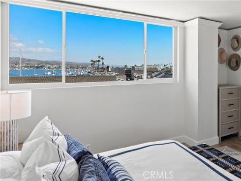 310  Fernando  303  Street, Newport Beach, CA