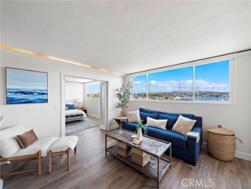 310  Fernando  303  Street, Newport Beach, CA
