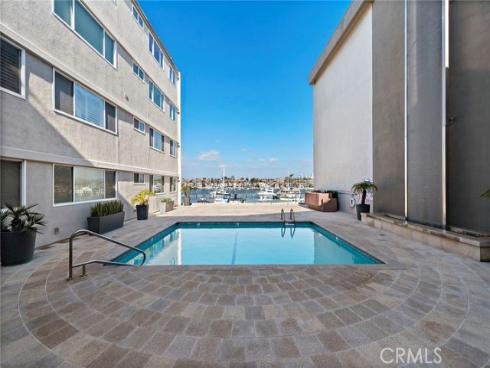 310  Fernando  303  Street, Newport Beach, CA