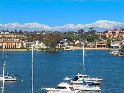 310  Fernando  303  Street, Newport Beach, CA