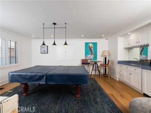 1228 W Oceanfront  , Newport Beach, CA