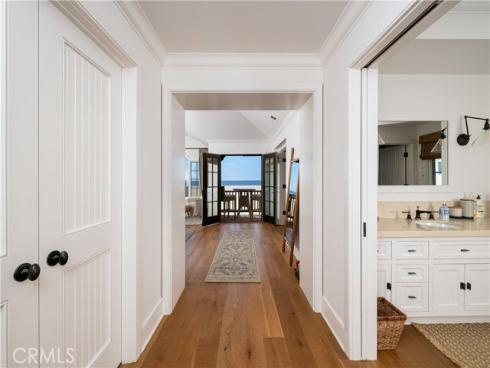 1228 W Oceanfront  , Newport Beach, CA