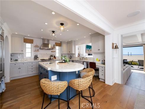 1228 W Oceanfront  , Newport Beach, CA