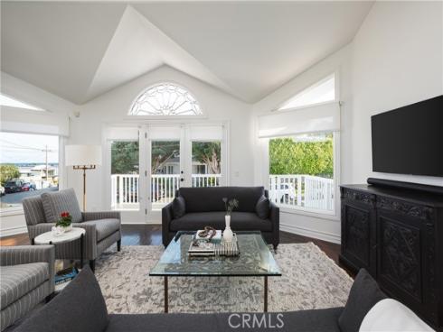 212  Kings Pl  , Newport Beach, CA