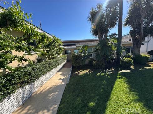 1221  Kings Road  , Newport Beach, CA
