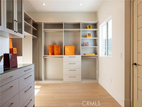 4 Narbonne , Newport Beach, CA