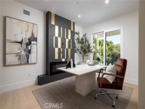 4 Narbonne , Newport Beach, CA