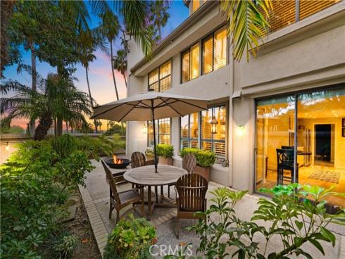 1  Sea Cove Lane  , Newport Beach, CA