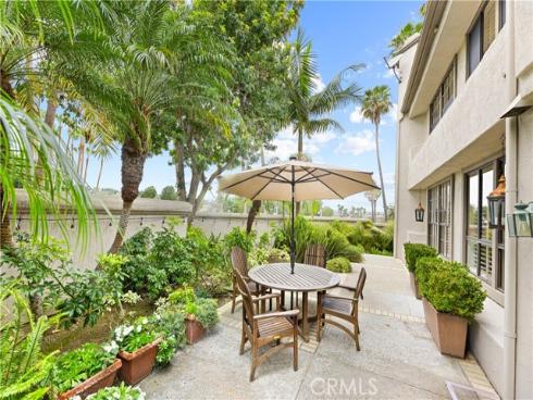1  Sea Cove Lane  , Newport Beach, CA