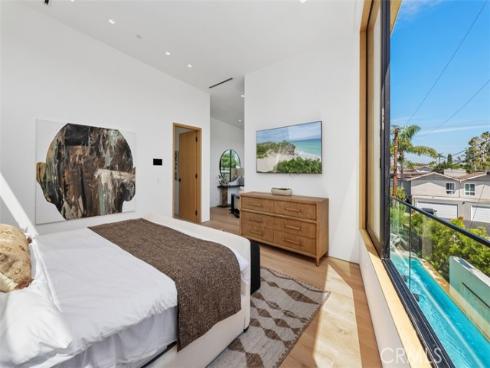2398  Redlands   Drive, Newport Beach, CA