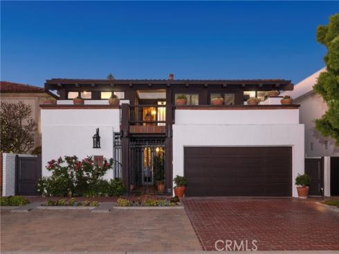 47  Linda Isle  , Newport Beach, CA