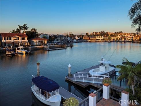 47  Linda Isle  , Newport Beach, CA