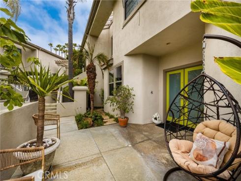 27 Seabrook 73 , Newport Beach, CA