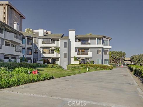 280  Cagney Lane  207 , Newport Beach, CA