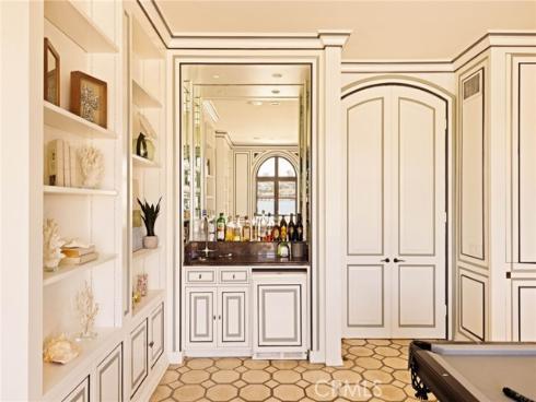 2116 E Balboa   Boulevard, Newport Beach, CA