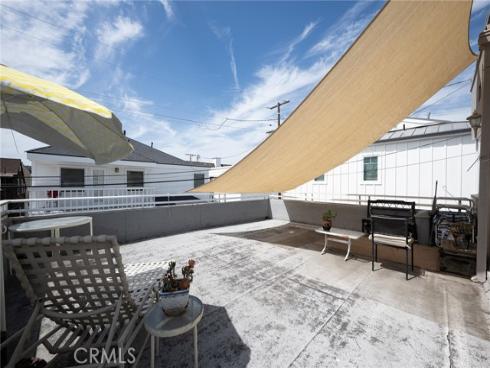 327  Onyx  , Newport Beach, CA