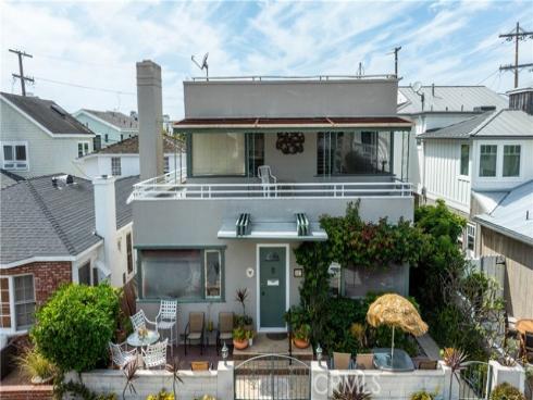327  Onyx  , Newport Beach, CA