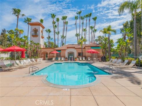46 Villa Point , Newport Beach, CA