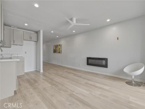 101  Scholz  225 , Newport Beach, CA