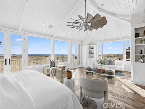 524 W Oceanfront , Newport Beach, CA