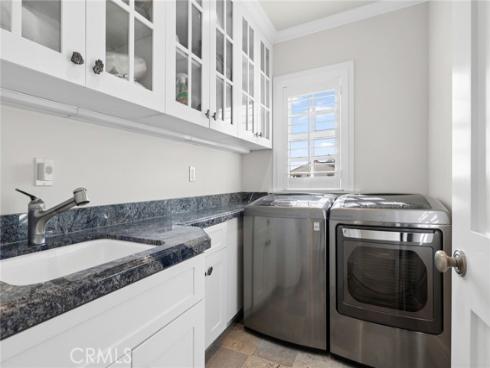 524 W Oceanfront , Newport Beach, CA