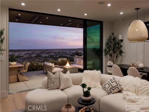 1123 E Balboa , Newport Beach, CA