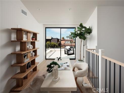 1123 E Balboa , Newport Beach, CA
