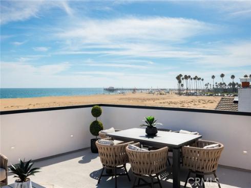1123 E Balboa , Newport Beach, CA