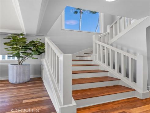 1011 N Bay Front  , Newport Beach, CA