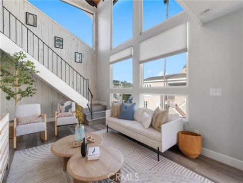 1011 N Bay Front  , Newport Beach, CA
