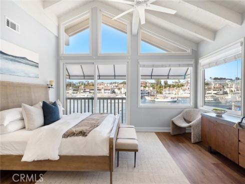 1011 N Bay Front  , Newport Beach, CA