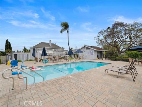 2528  University   Drive, Newport Beach, CA
