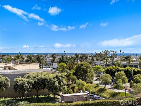 280  Cagney  211  Lane, Newport Beach, CA