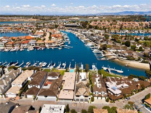 12  Harbor   Island, Newport Beach, CA