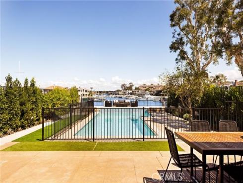 12  Harbor   Island, Newport Beach, CA