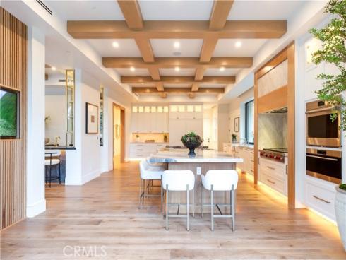 6  Pinehurst Ln  , Newport Beach, CA