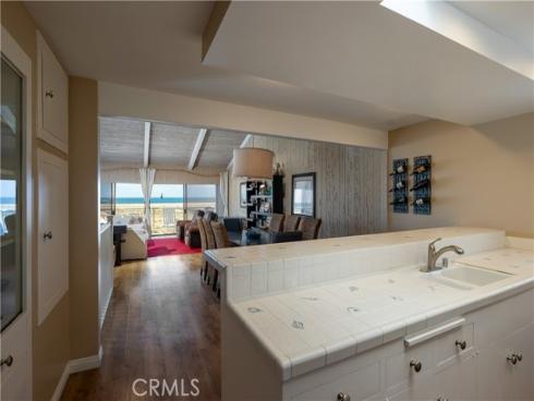1303 E Balboa   Boulevard, Newport Beach, CA
