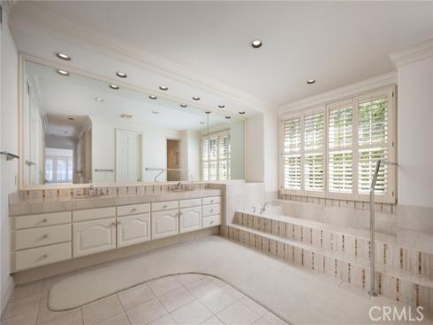 2  Chatham   Court, Newport Beach, CA