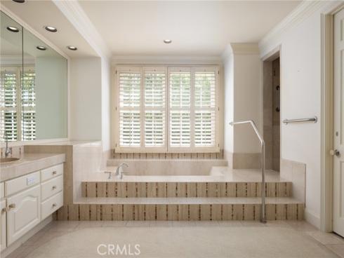2  Chatham   Court, Newport Beach, CA