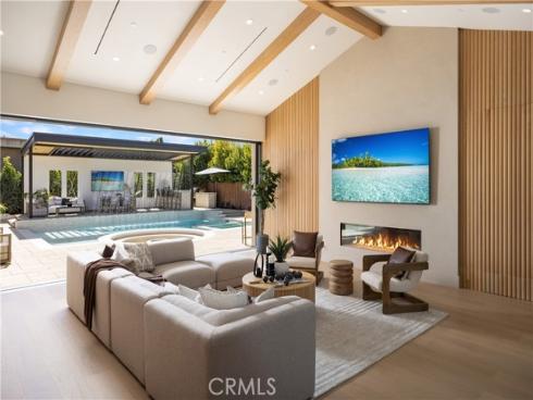 1453  Galaxy Dr  , Newport Beach, CA