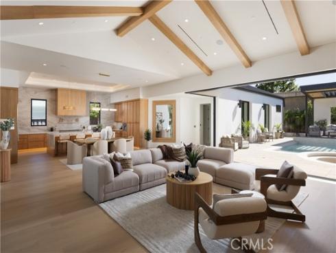 1453  Galaxy Dr  , Newport Beach, CA