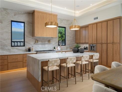 1453  Galaxy Dr  , Newport Beach, CA