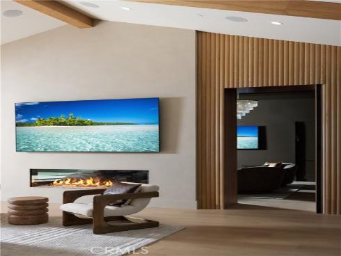 1453  Galaxy Dr  , Newport Beach, CA