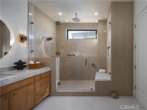 1453  Galaxy Dr  , Newport Beach, CA