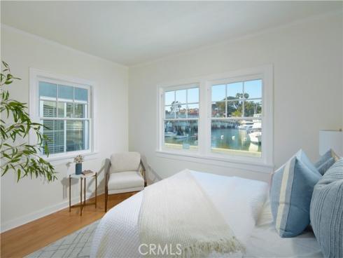 1407 N Bay Front  , Newport Beach, CA