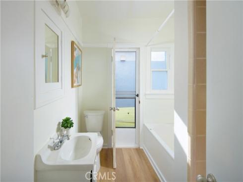 1407 N Bay Front  , Newport Beach, CA
