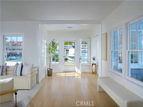 1407 N Bay Front  , Newport Beach, CA